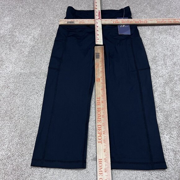 Dragon Fit Leggings Women’s Black Capri Pull On Size Small NWT - Picture 2 of 11